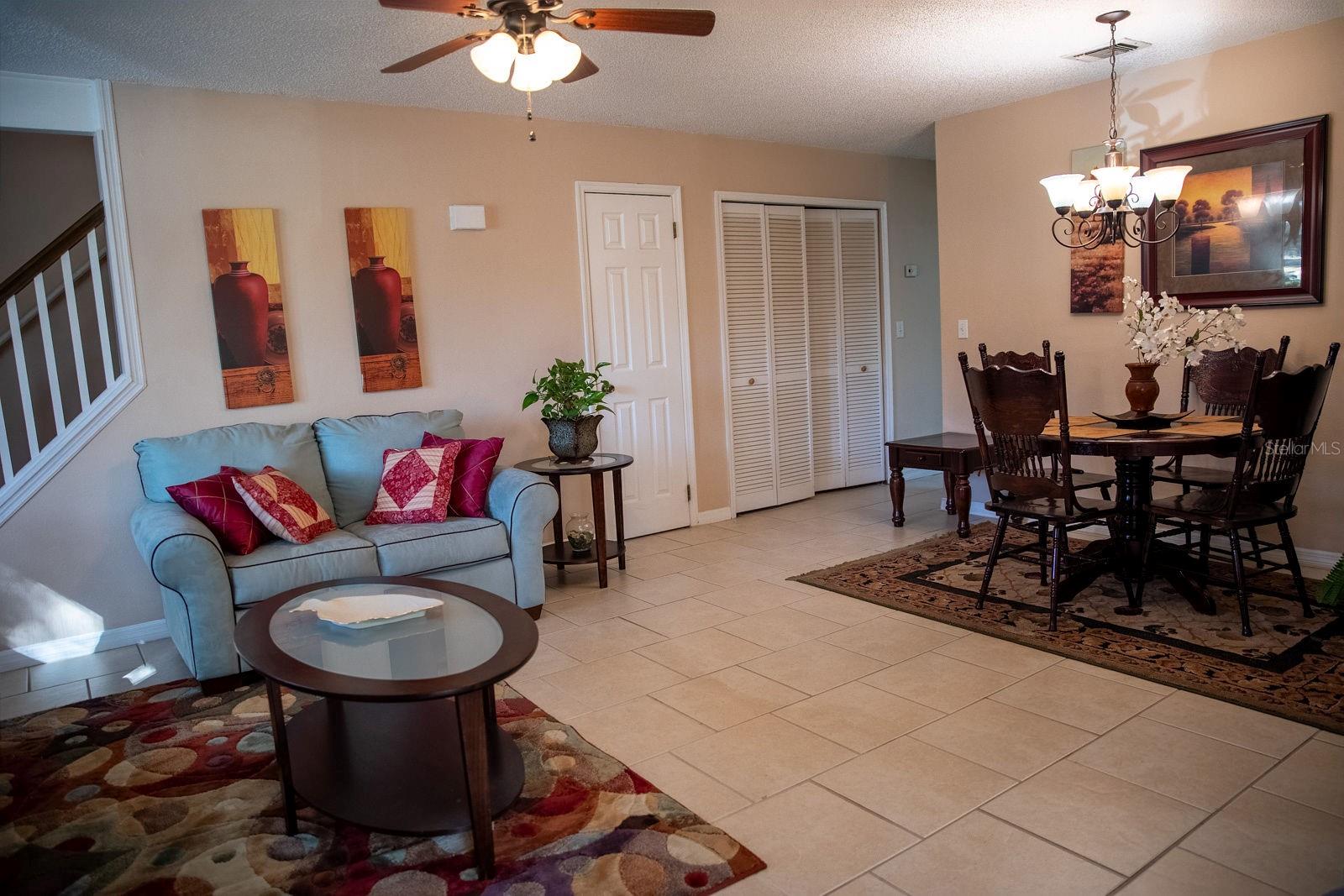 Casas a venda 4 - Jen Dantas 5468 BRACKEN COURT