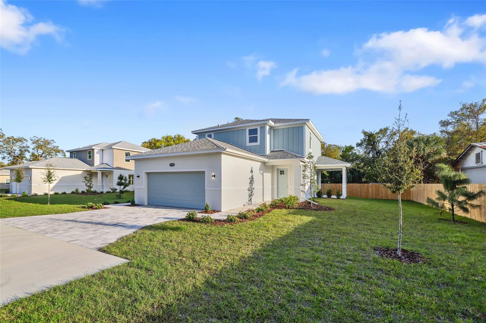 11598 OAK LANE