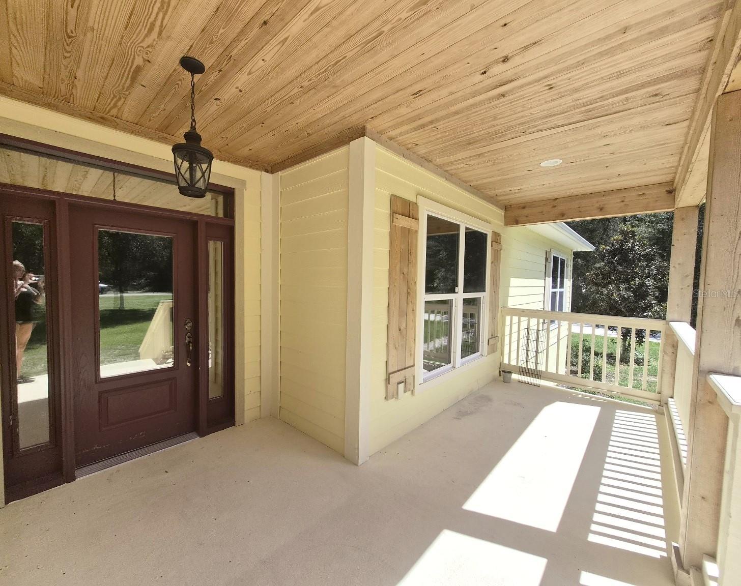 18216 SW 68TH LOOP
