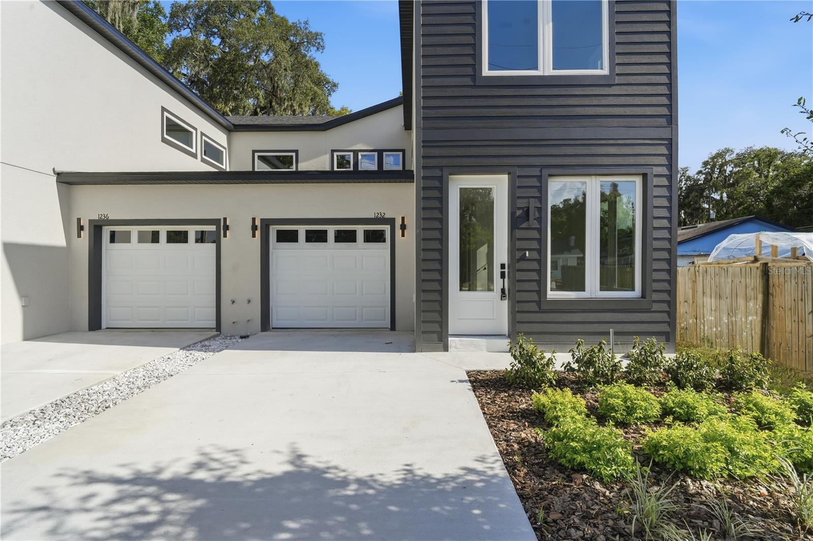 1232 VIRGINIA DRIVE