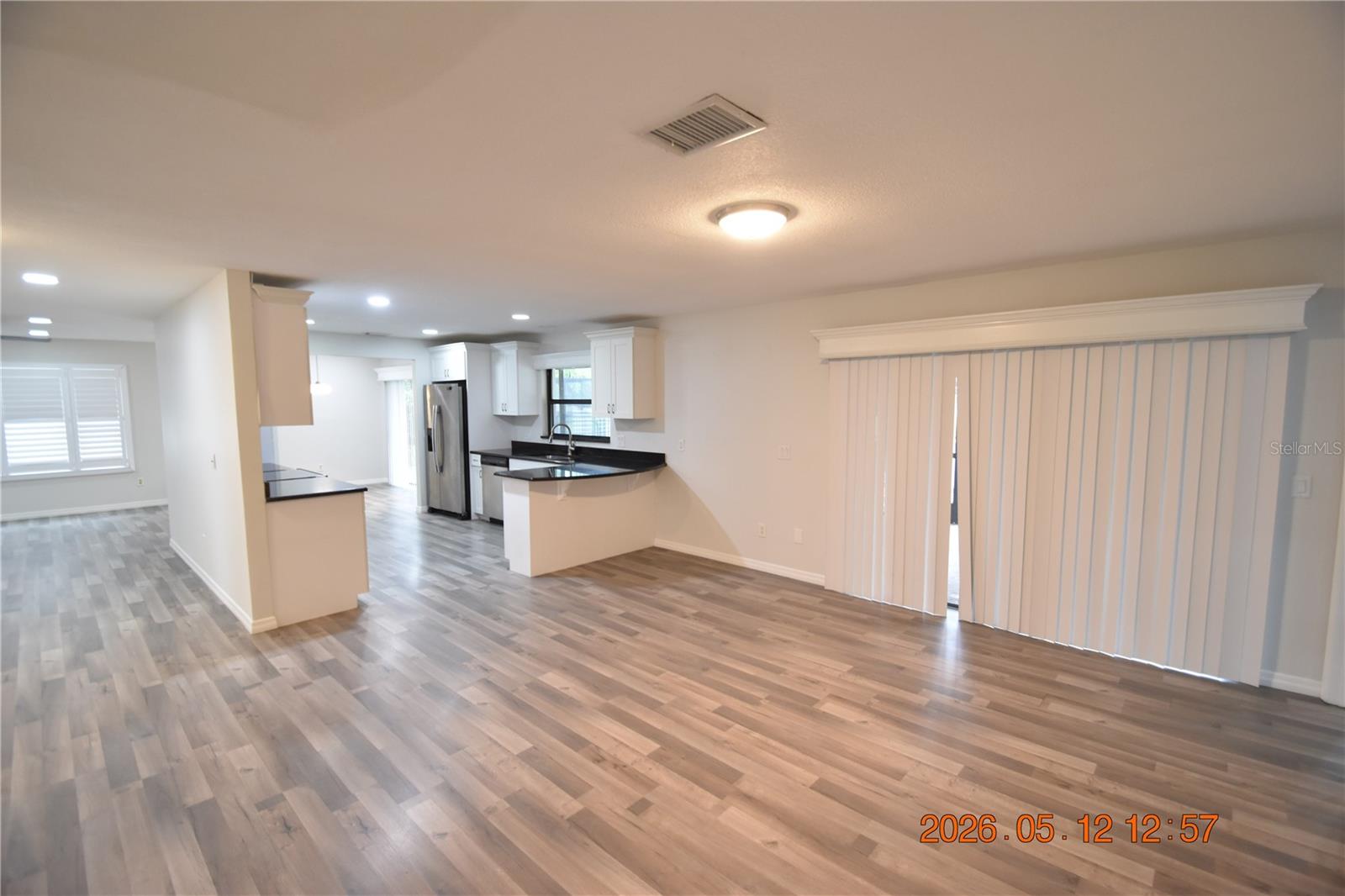 PEBBLE CREEK VILLAGE UNIT 2 - Residential Lease