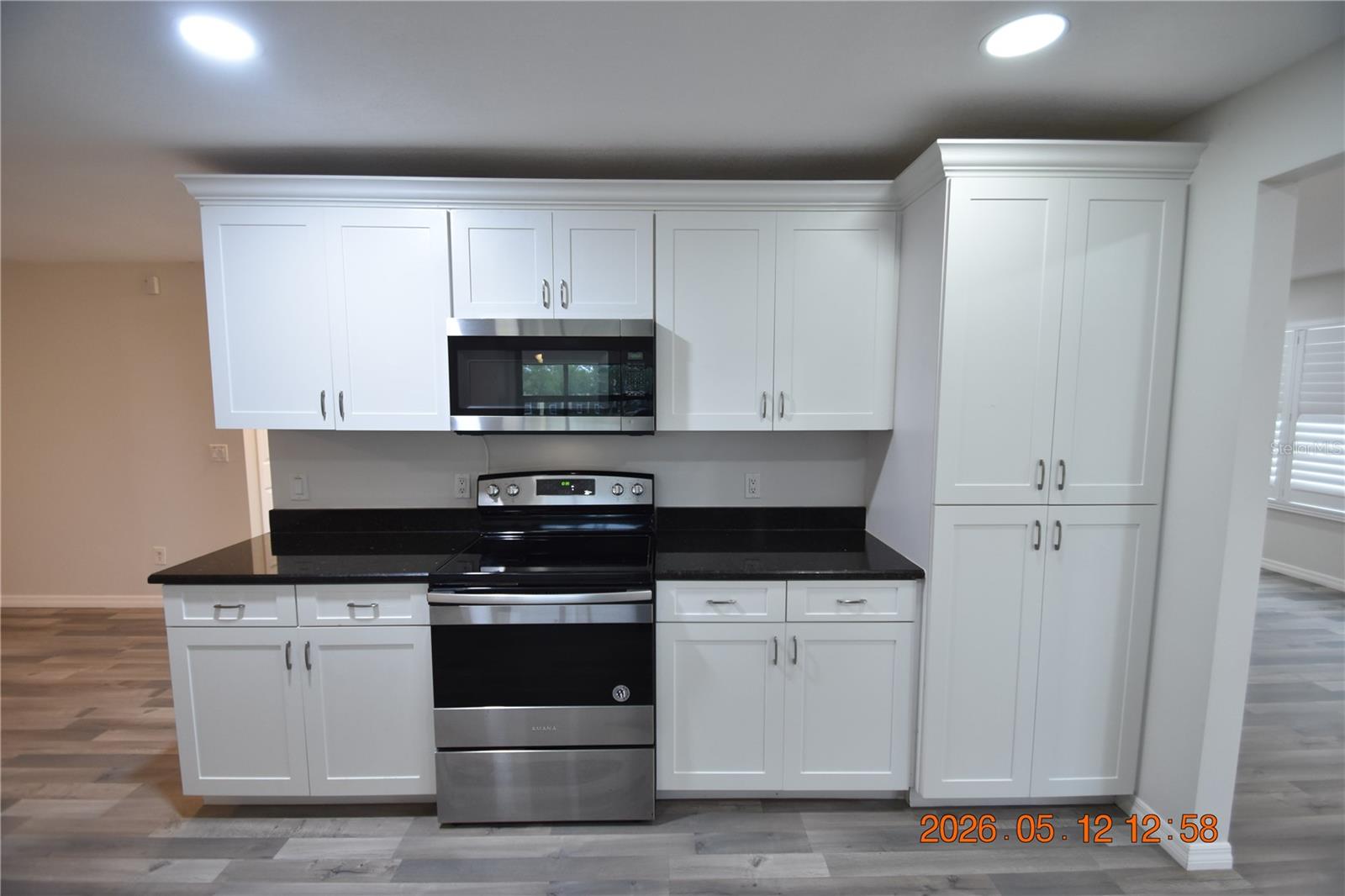 PEBBLE CREEK VILLAGE UNIT 2 - Residential Lease