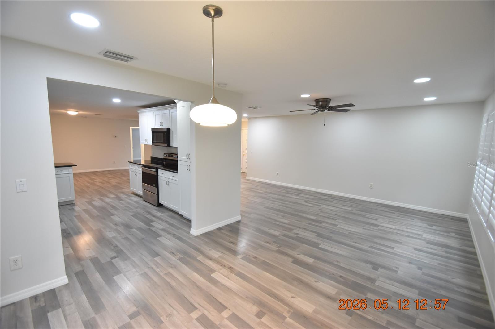 PEBBLE CREEK VILLAGE UNIT 2 - Residential Lease
