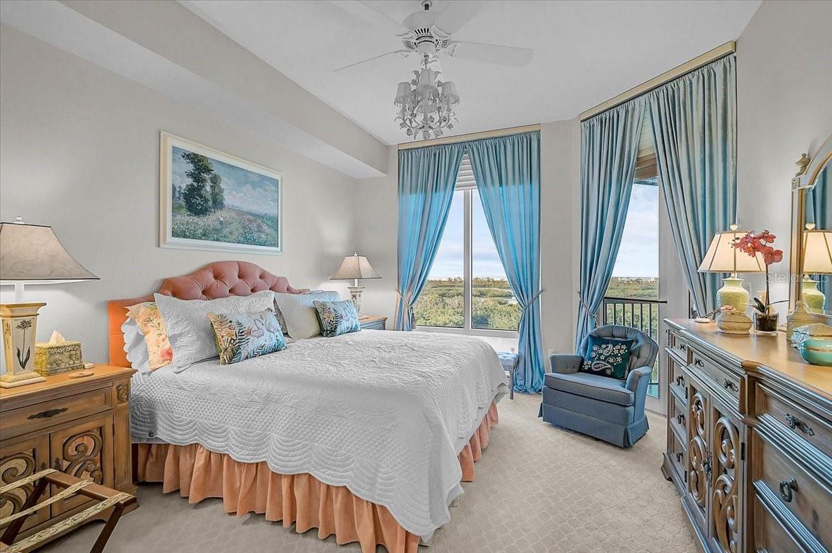 MERIDIAN AT THE OAKS PRESERVE - Residential