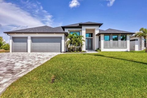 Photo of 8634 Santa Cruz Drive, Port Charlotte, FL 33981 (MLS # N6139030)