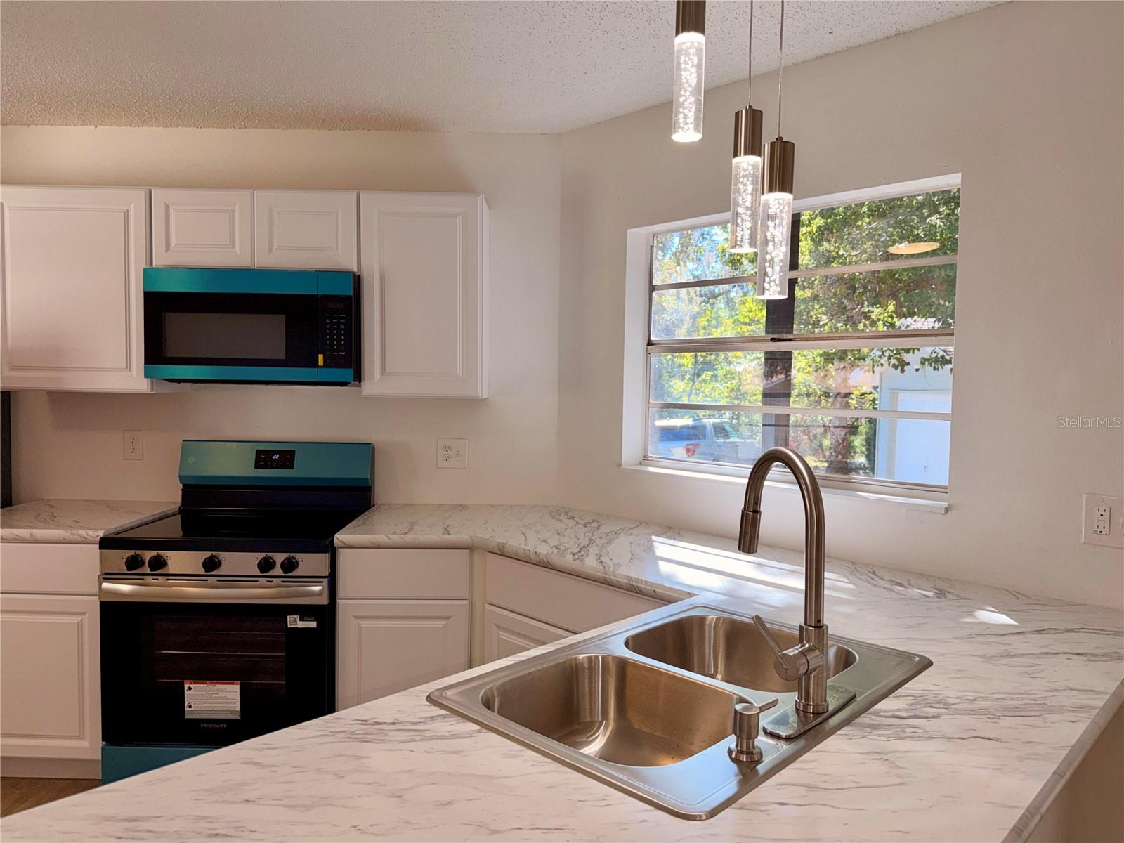 LEESBURG THE FERNERY SUB - Residential