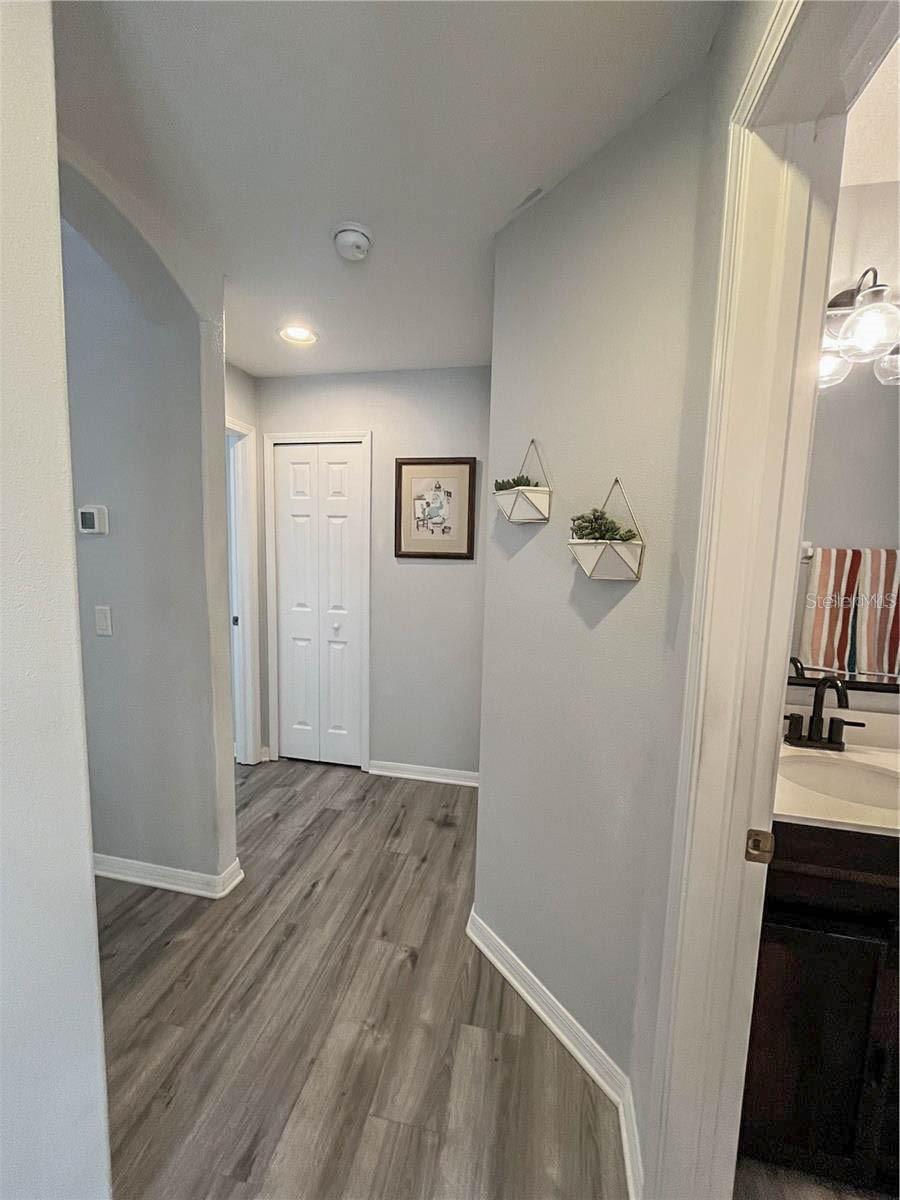 OAK TRACE - Residential