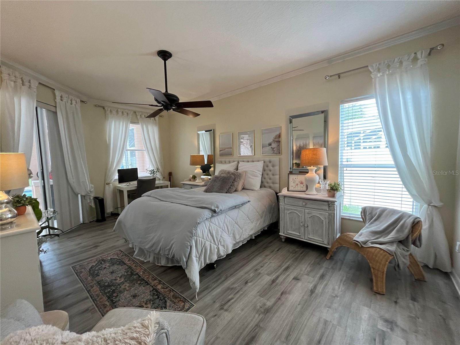 OAK TRACE - Residential