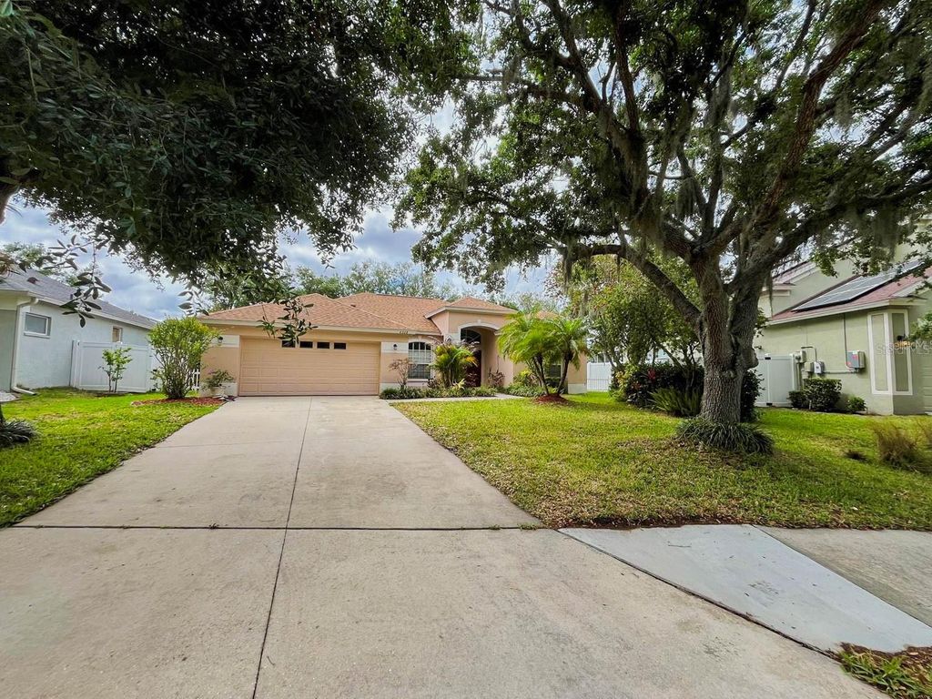 Photo of 4208 34th Street E, Bradenton, FL 34208 (MLS # A4685561)