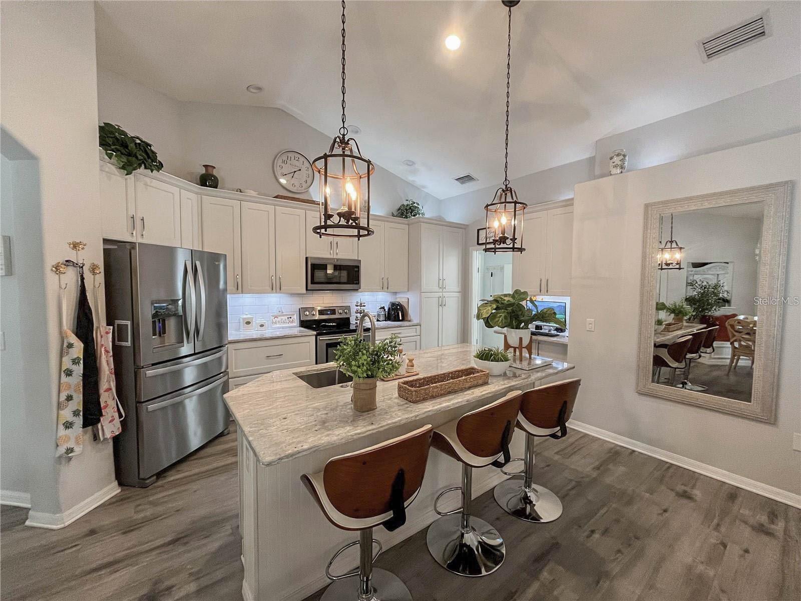 OAK TRACE - Residential