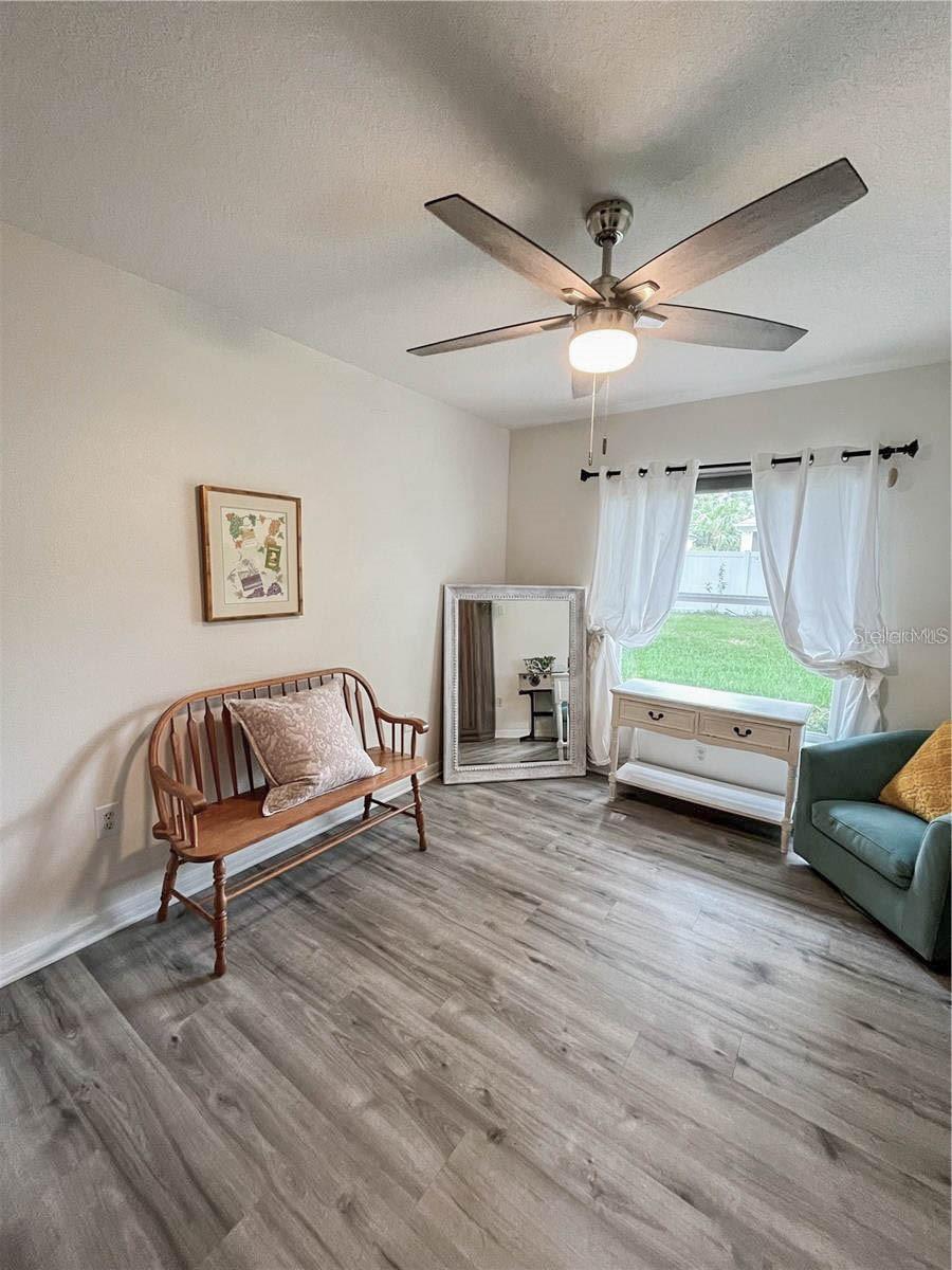 OAK TRACE - Residential