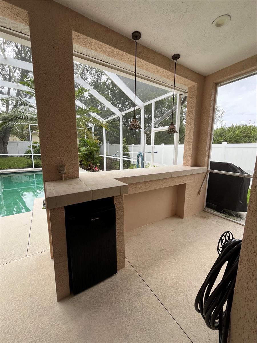 OAK TRACE - Residential