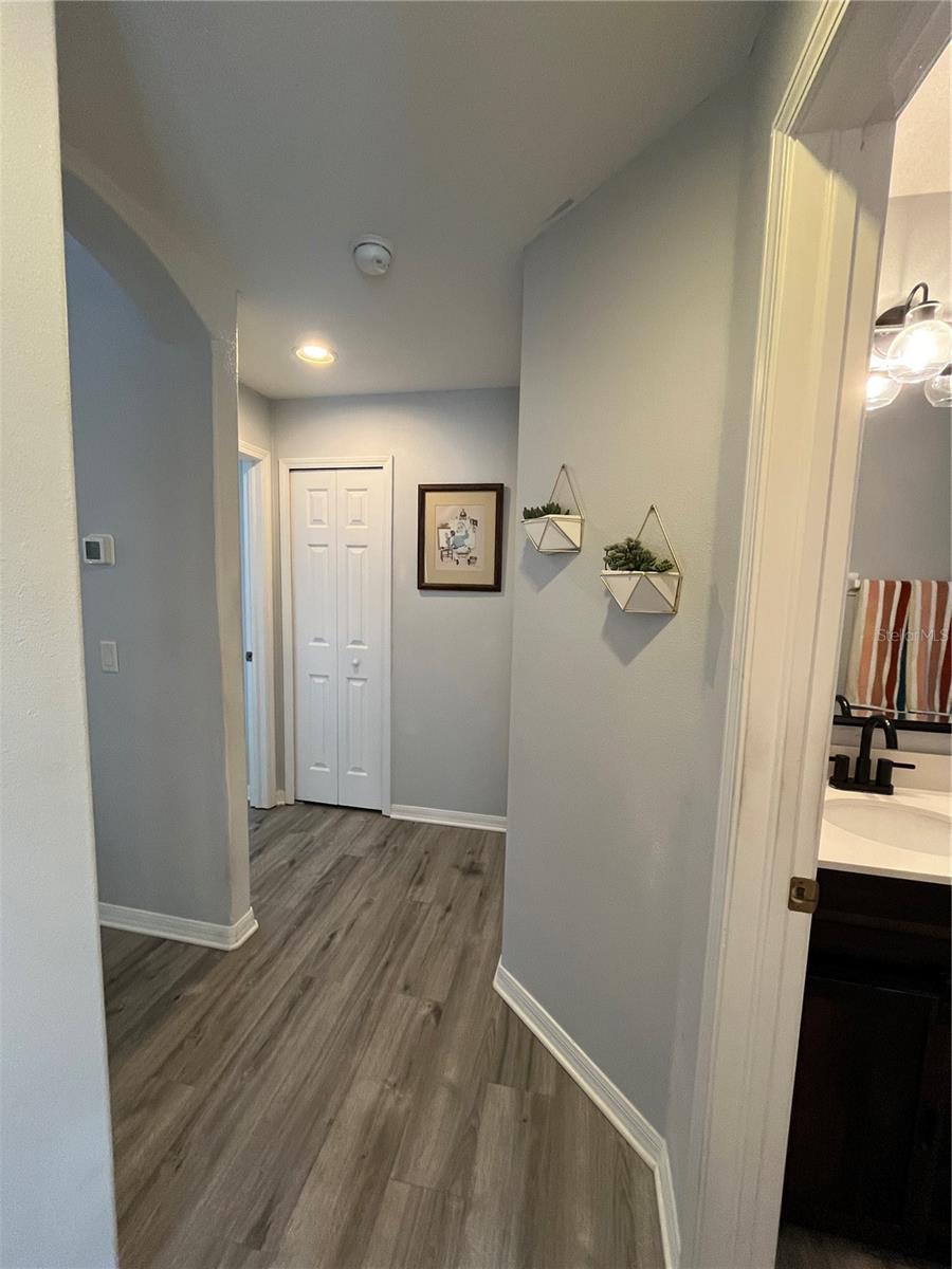 OAK TRACE - Residential