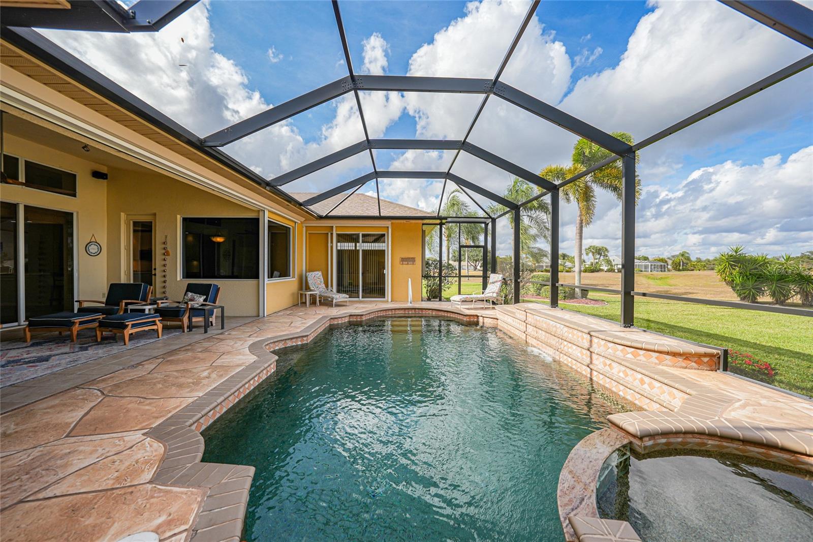 PUNTA GORDA ISLES SEC 20 - Residential