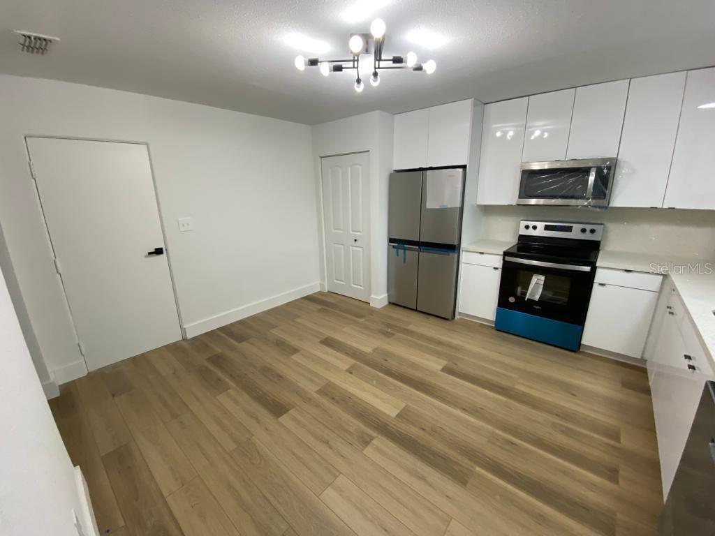 ELBERT HILLS - Residential Lease