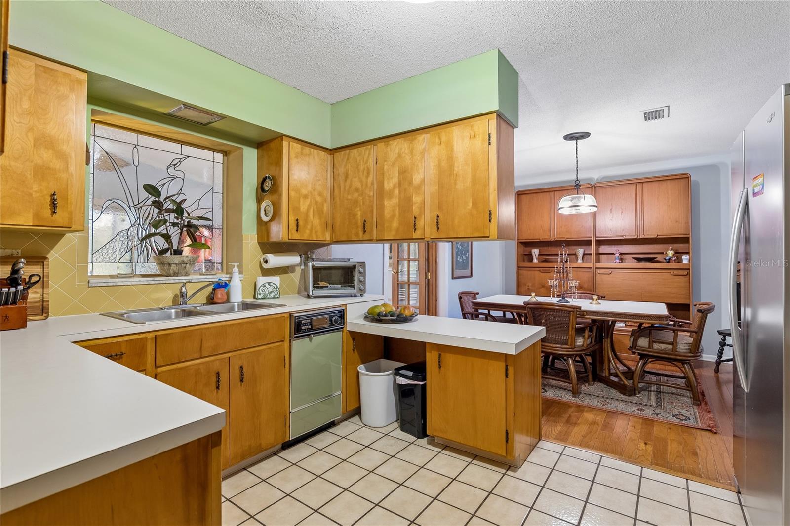 22 FAIRWAY DRIVE