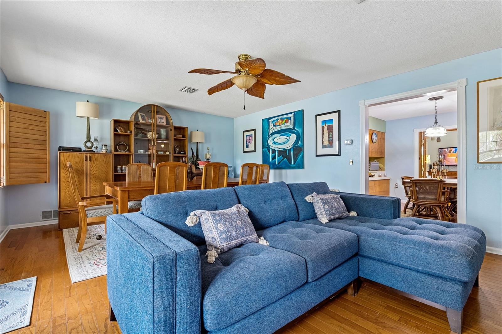 22 FAIRWAY DRIVE