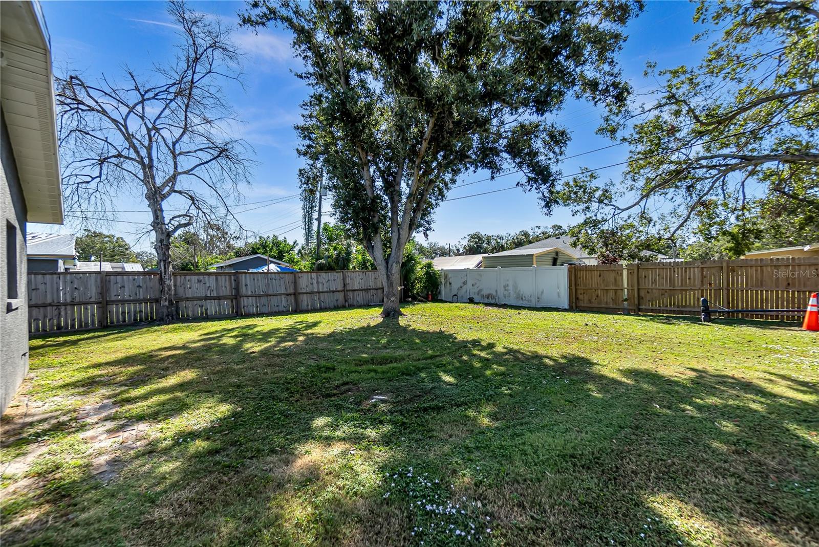 MUELLERS - Residential