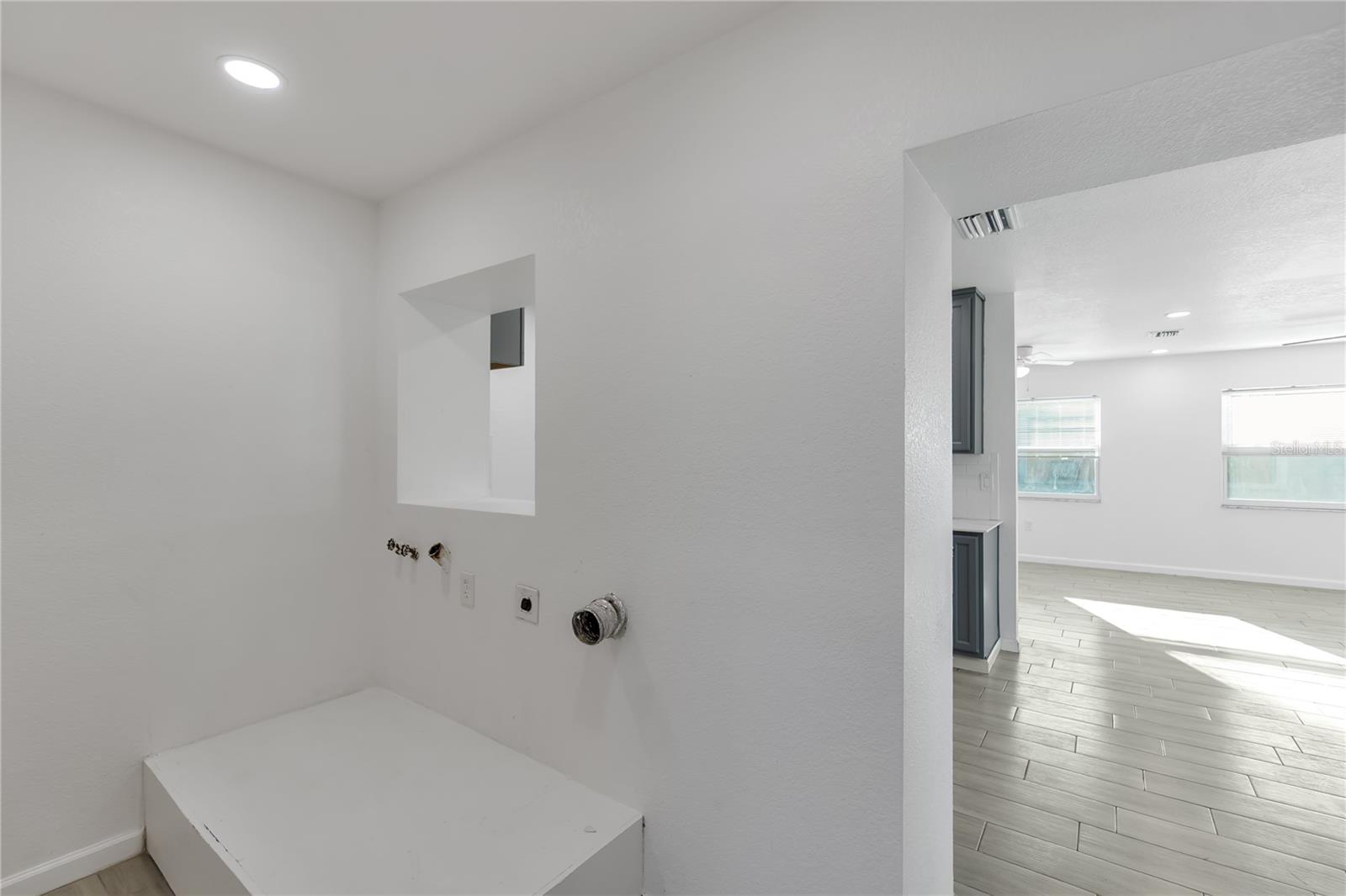 MUELLERS - Residential