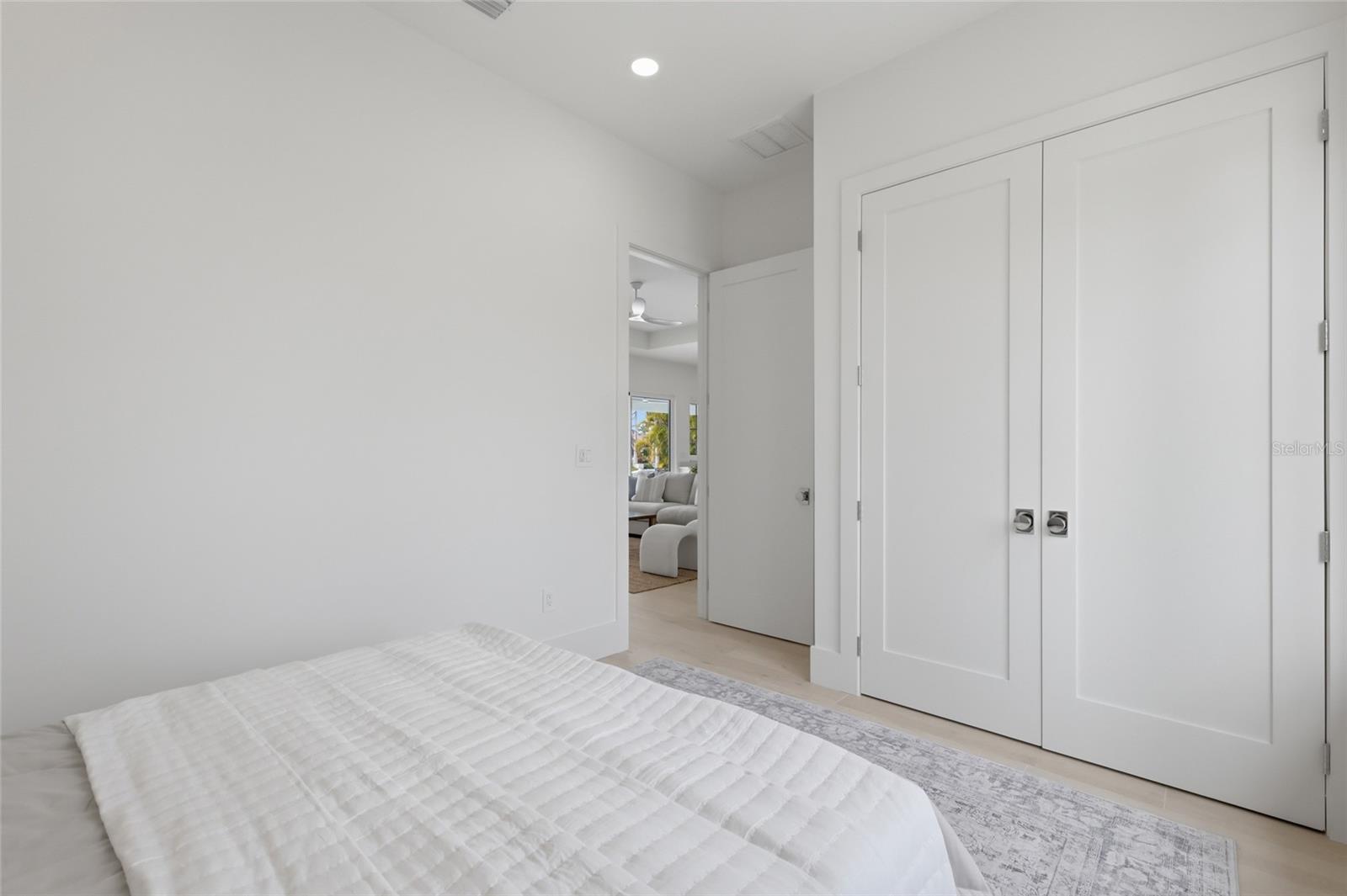 KEY ROYALE 15TH ADD - Residential