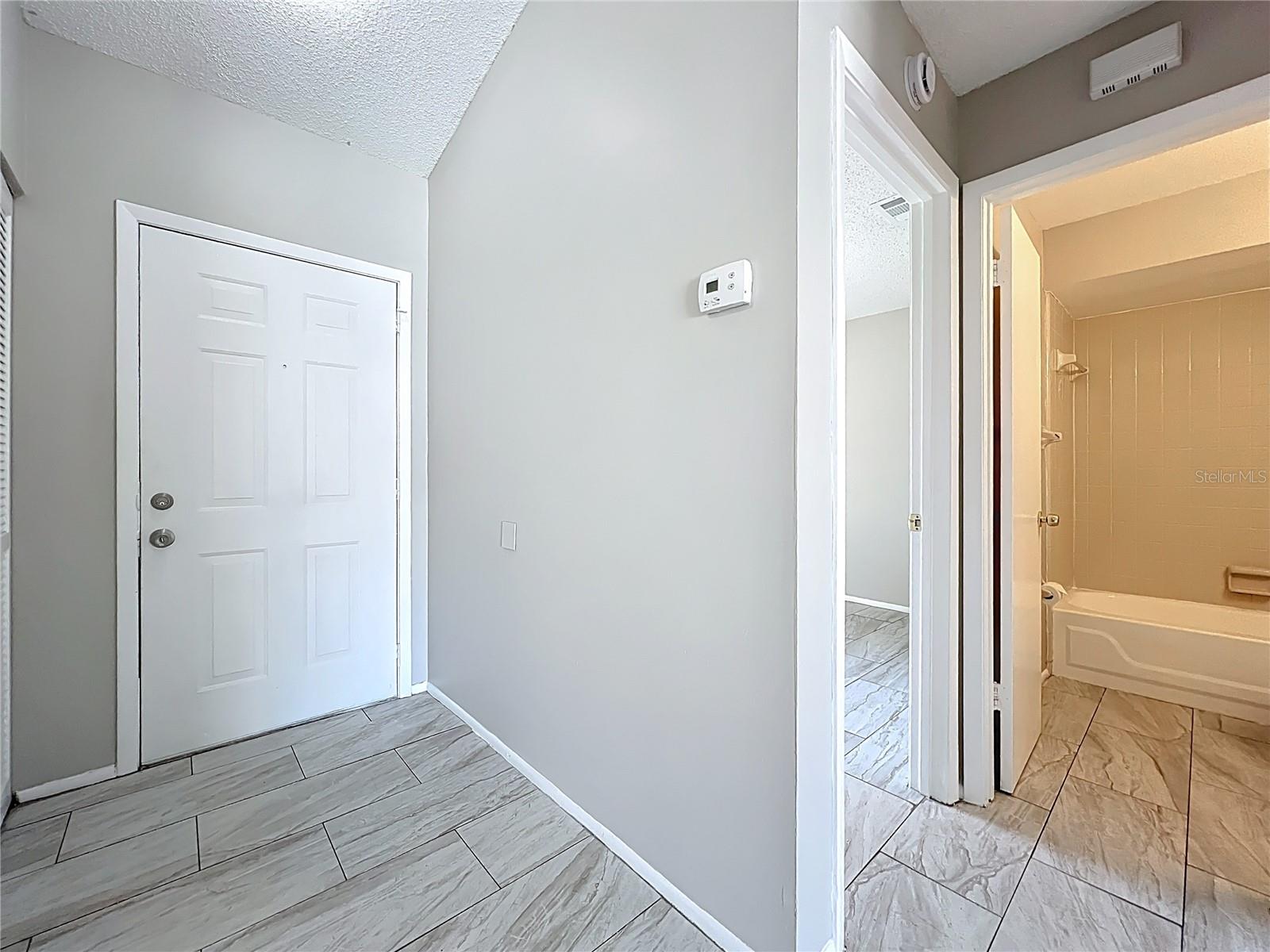 CREEKSIDE VILLAS AT MEADOW WOODS - Residential