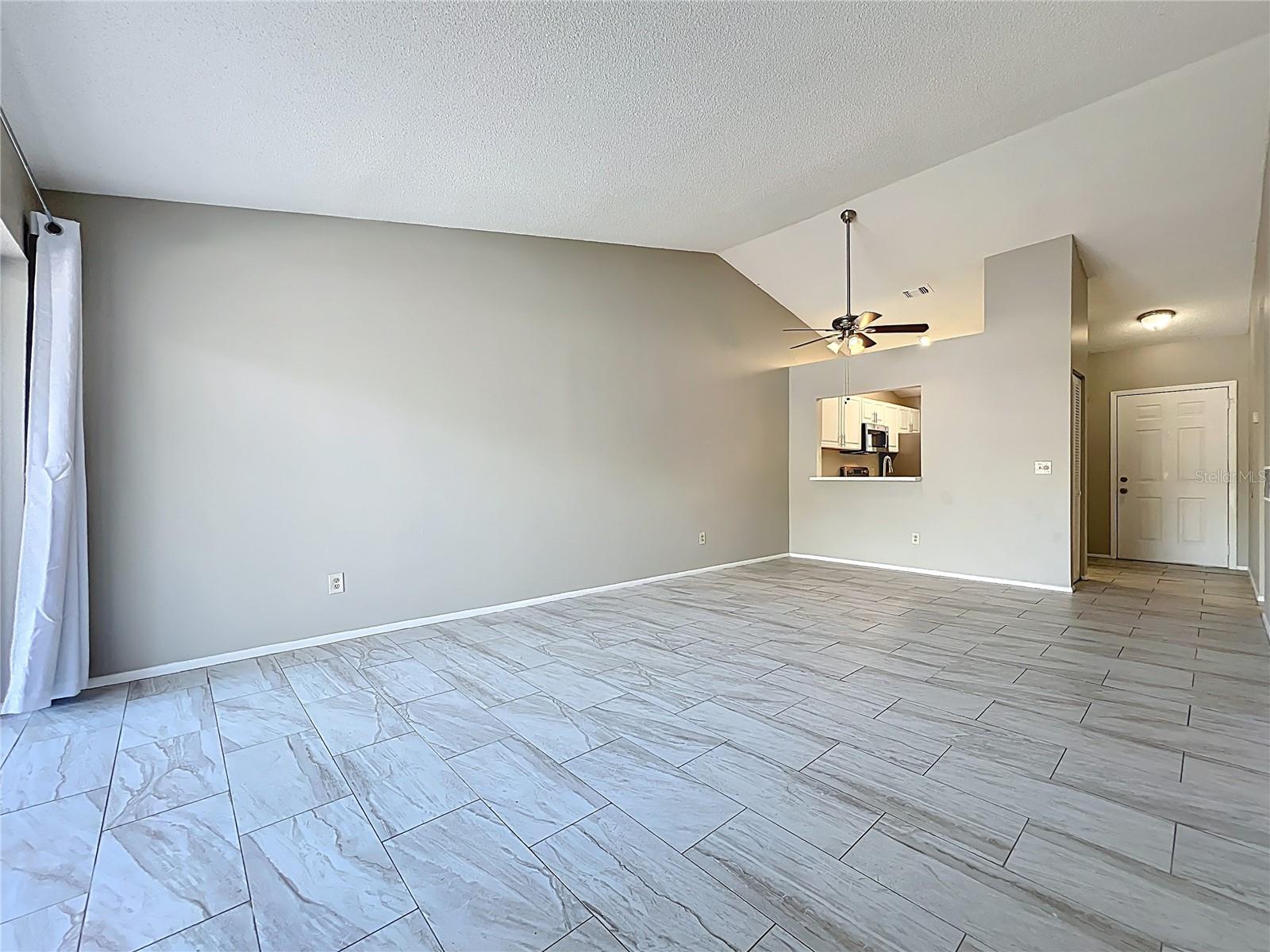 CREEKSIDE VILLAS AT MEADOW WOODS - Residential