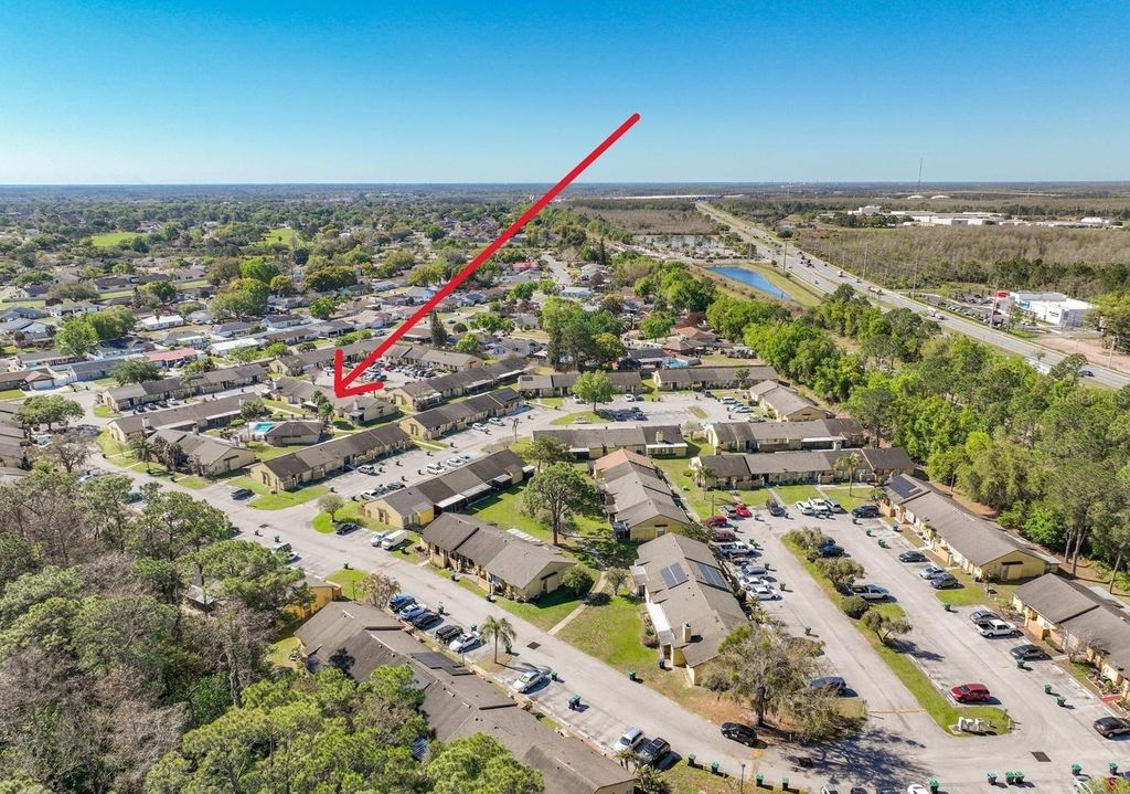 Photo of 12136 Sand Pebble Way, Orlando, FL 32824 (MLS # V4948757)