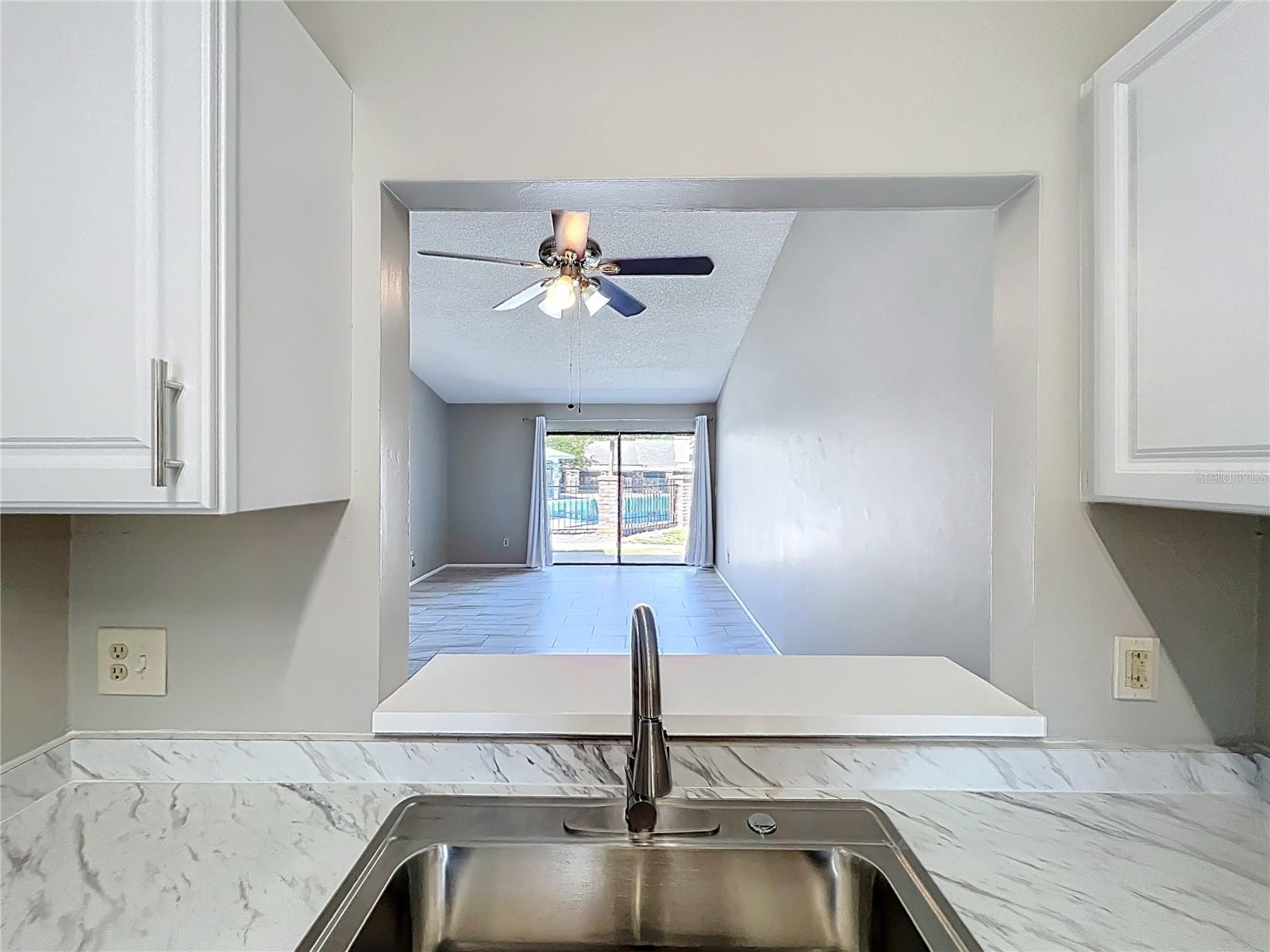 CREEKSIDE VILLAS AT MEADOW WOODS - Residential