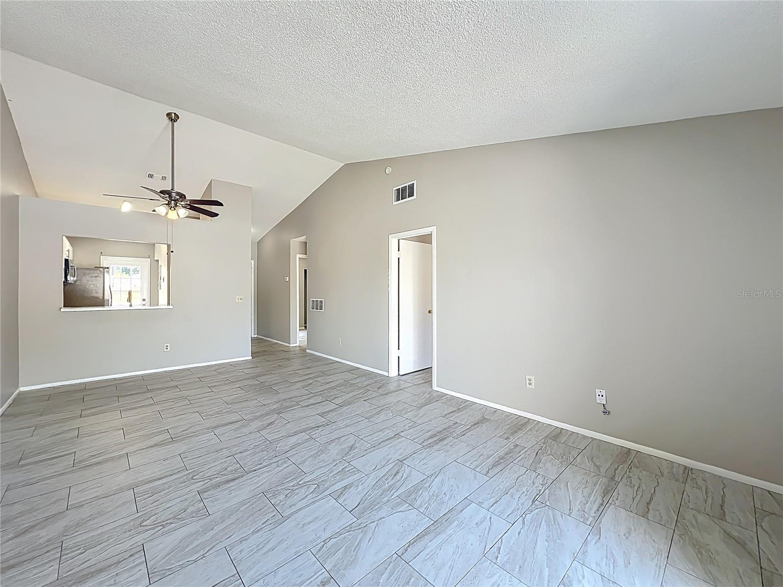 CREEKSIDE VILLAS AT MEADOW WOODS - Residential