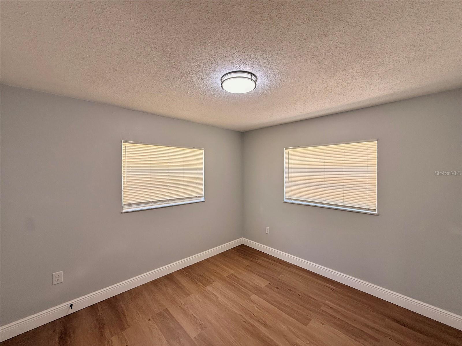 GOLDEN ESTATES - Residential
