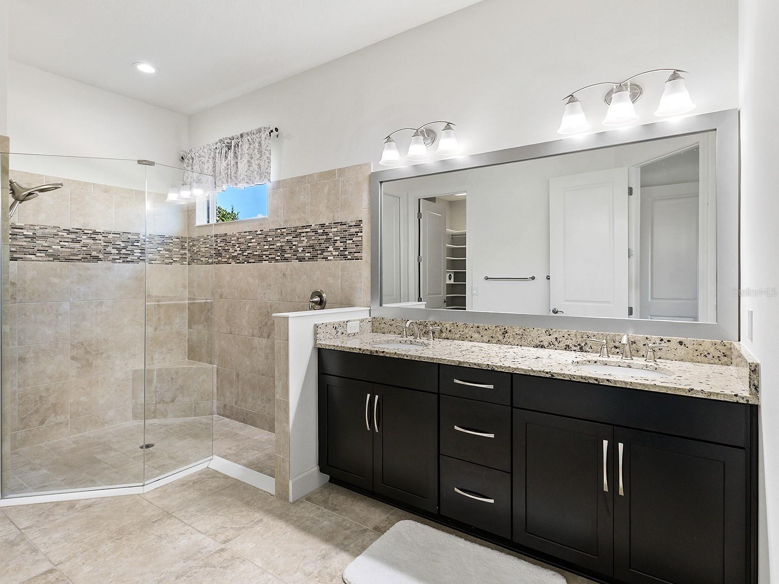 ESPLANADE AT LAKEWOOD RANCH - Residential