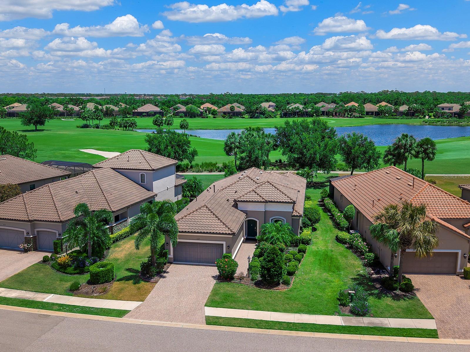 ESPLANADE AT LAKEWOOD RANCH - Residential