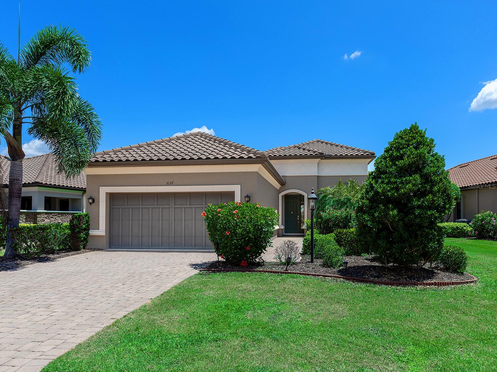 ESPLANADE AT LAKEWOOD RANCH - Residential