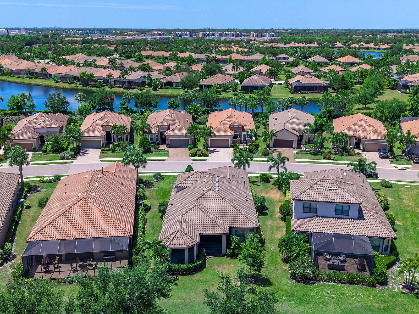 ESPLANADE AT LAKEWOOD RANCH - Residential