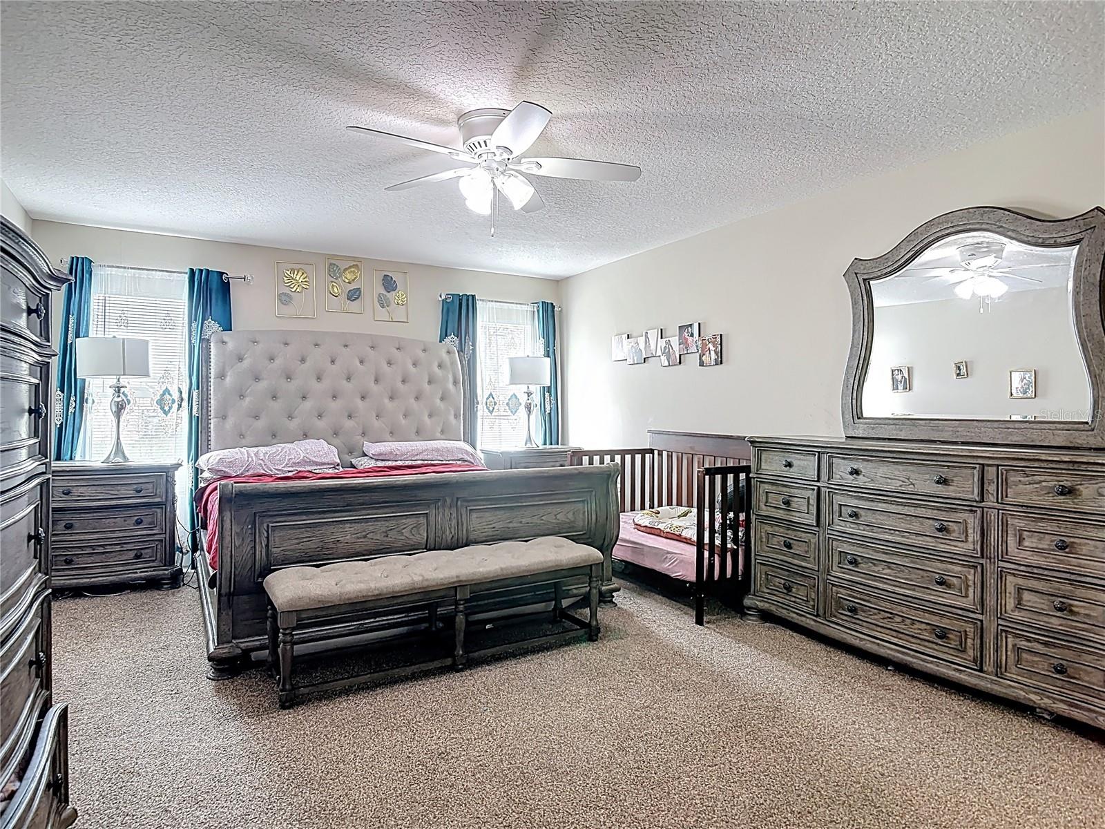 RIVIERA ESTATES - Residential