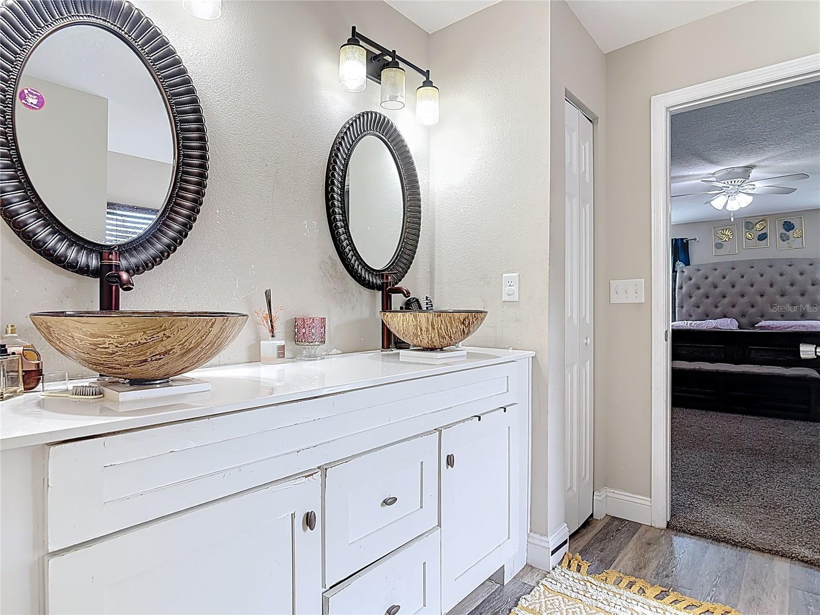 RIVIERA ESTATES - Residential