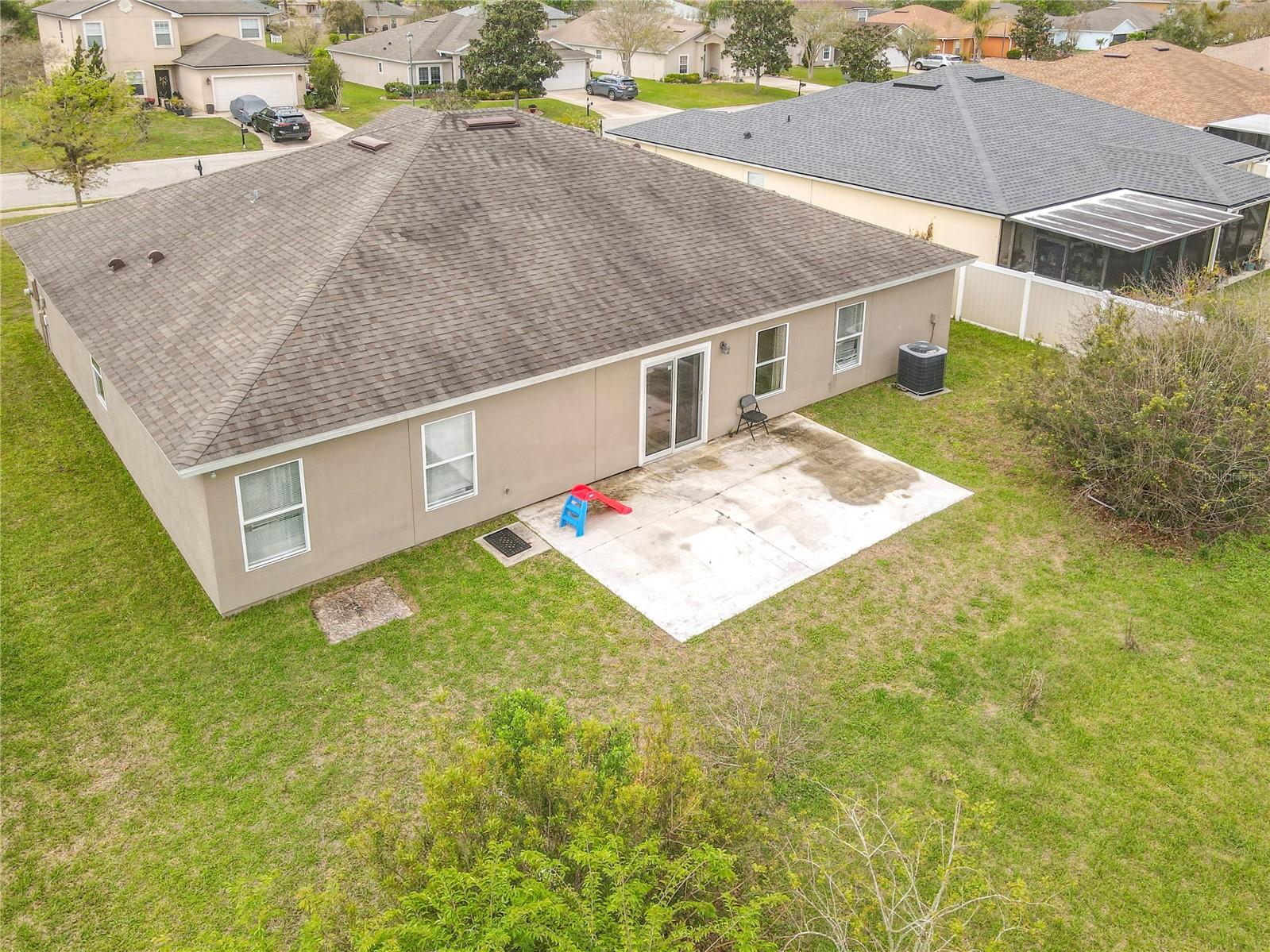 RIVIERA ESTATES - Residential