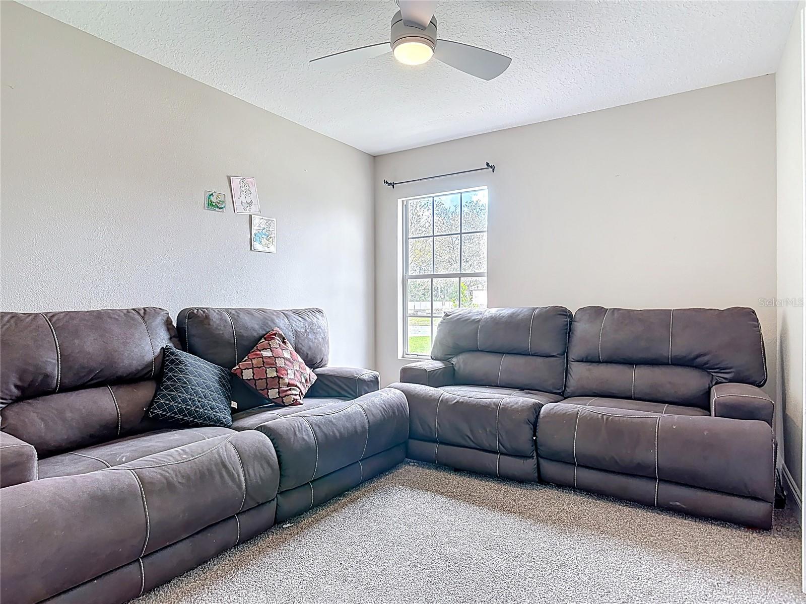 RIVIERA ESTATES - Residential