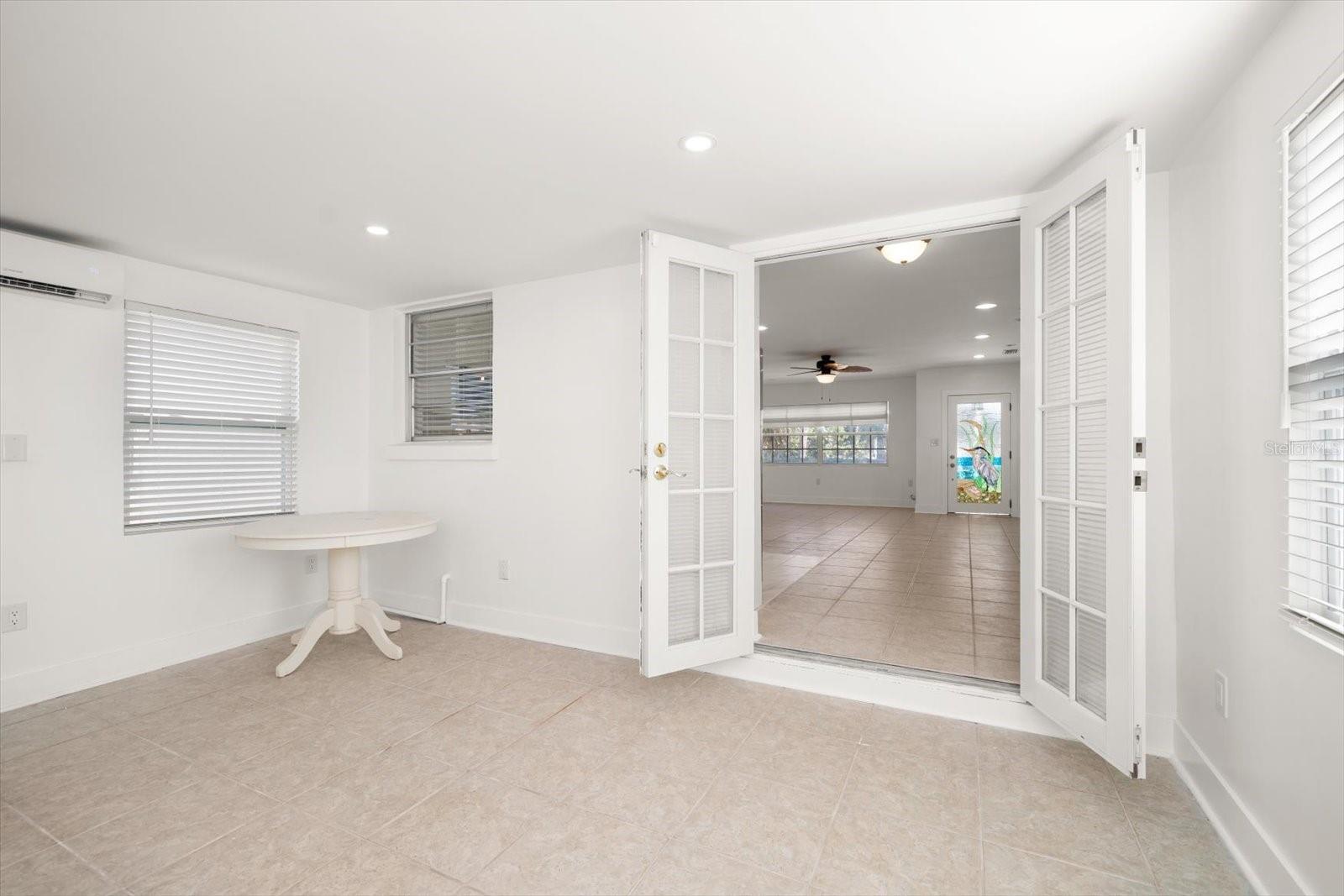 CARLOUEL SUB - Residential