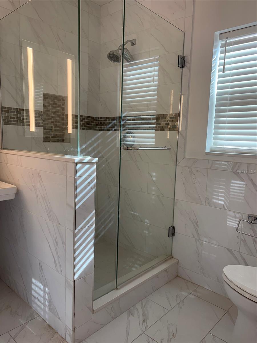 CARLOUEL SUB - Residential