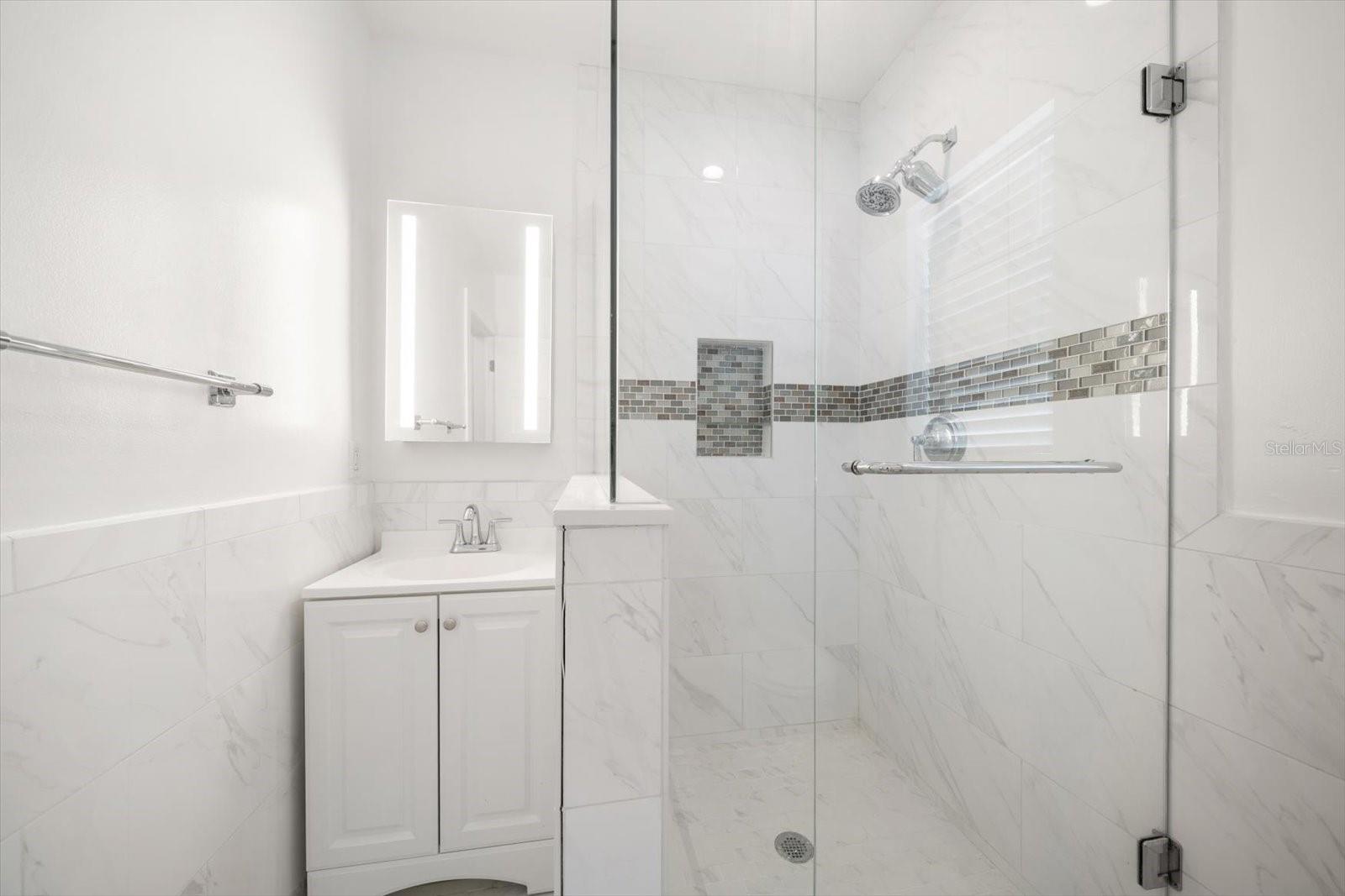 CARLOUEL SUB - Residential