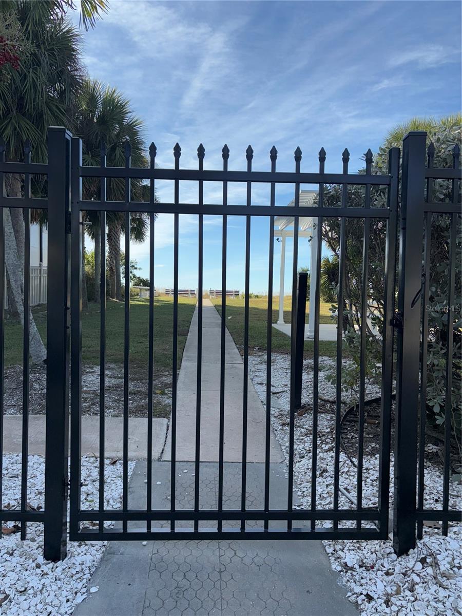 CARLOUEL SUB - Residential