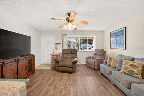 Tiny photo for 10895 SW 90th Ct, Ocala, FL 34481 (MLS # OM734479)