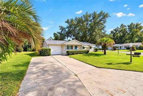 Tiny photo for 10895 SW 90th Ct, Ocala, FL 34481 (MLS # OM734479)