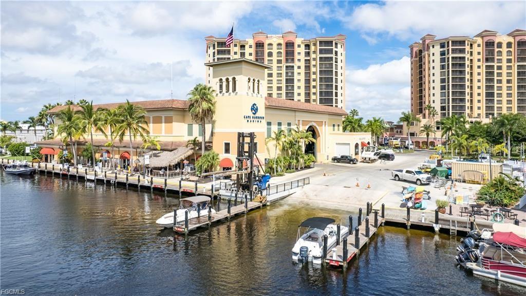 COACH HOMES AT CAPE HARBOUR - Residential