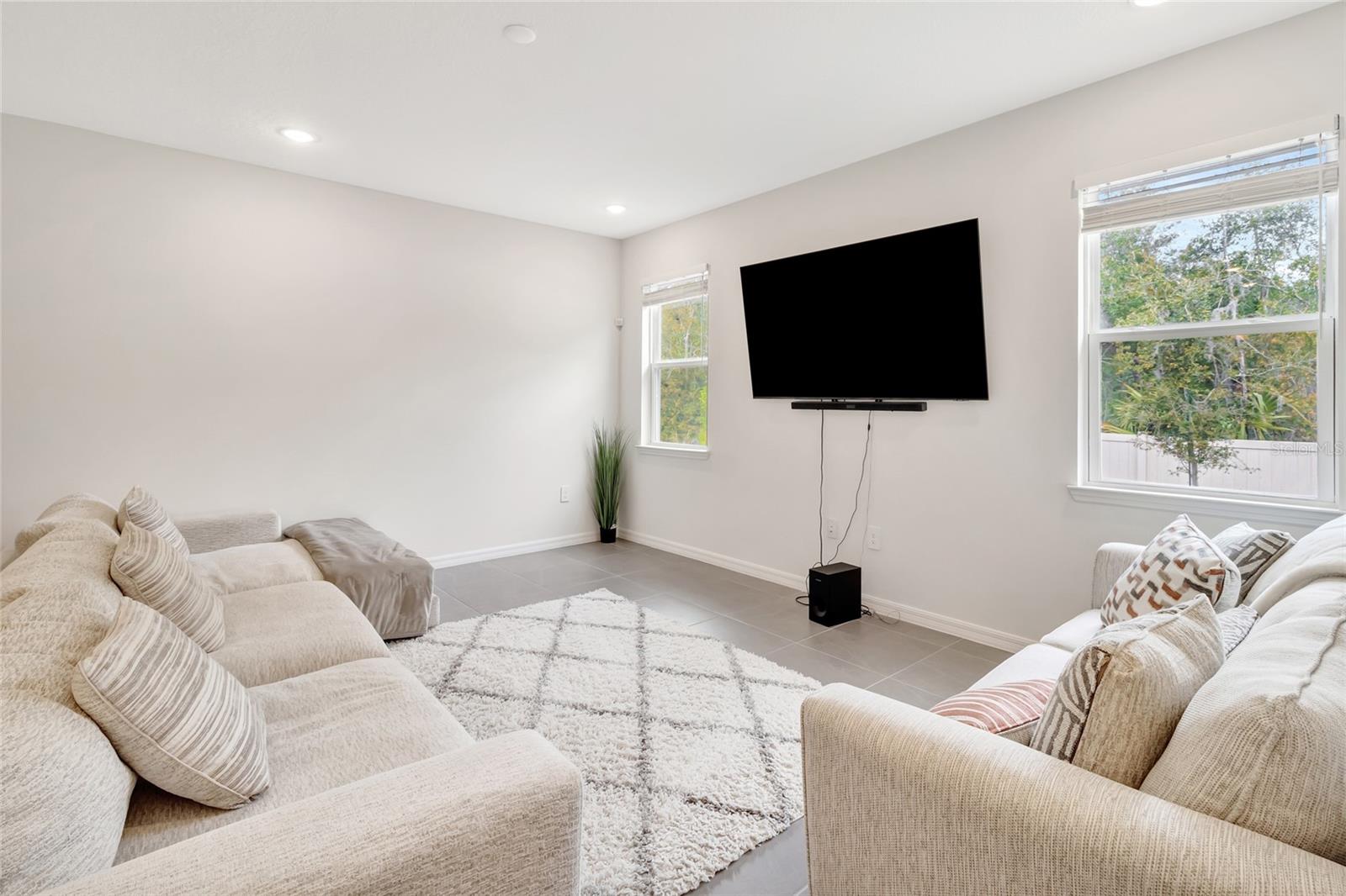 MAYHILL - Residential