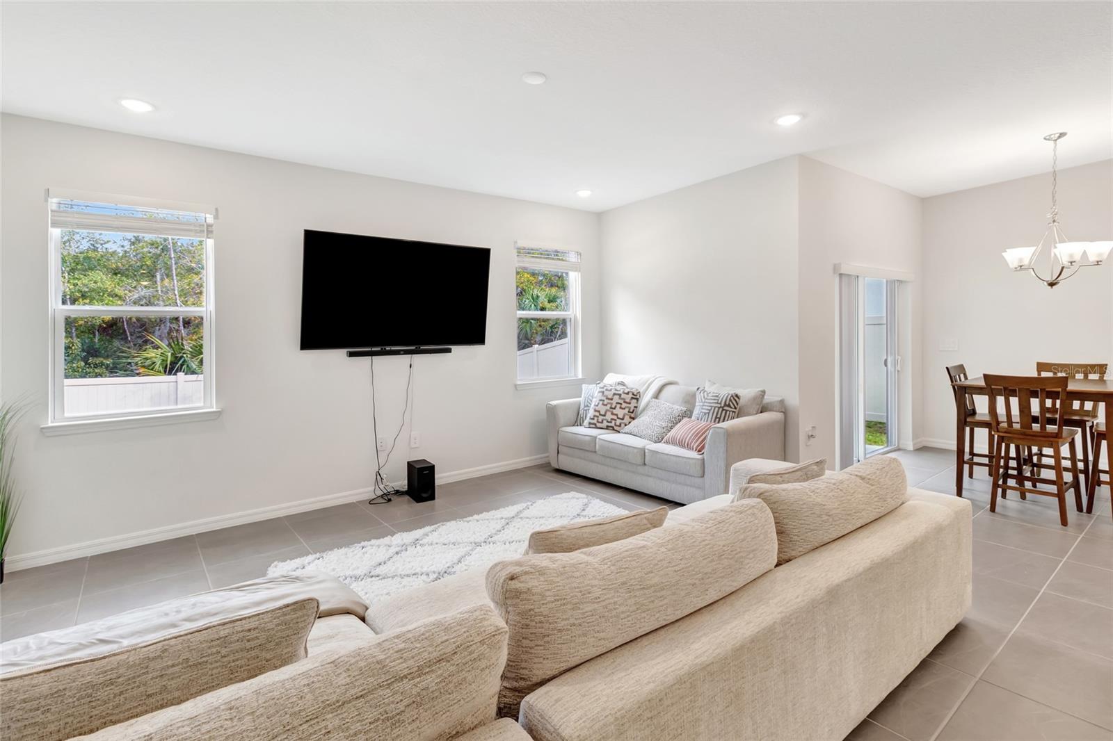 MAYHILL - Residential