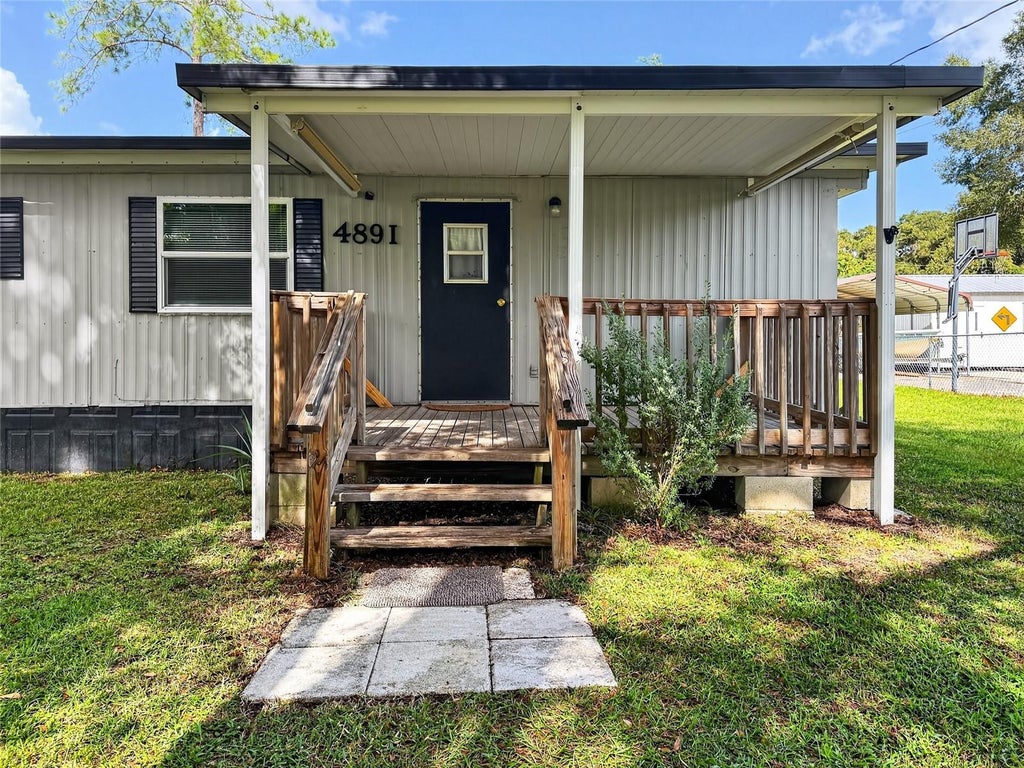 Photo of 4891 SE 146th Place, Summerfield, FL 34491 (MLS # G5119672)