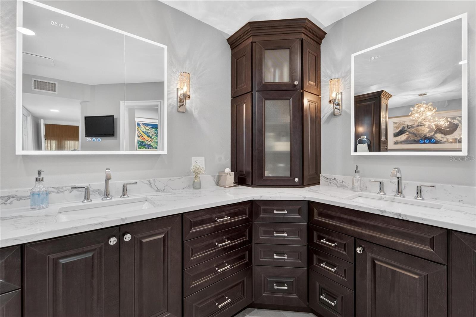 AVILA TWNHMS - Residential