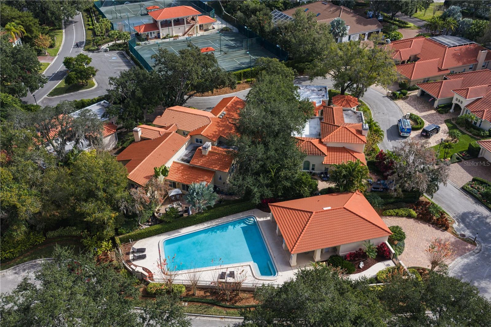 AVILA TWNHMS - Residential